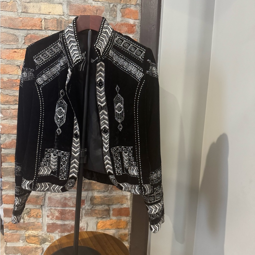 Elegant Black and White Women's Blazer